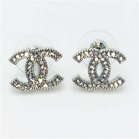 chanel earrings - silver|authentic Chanel earrings.